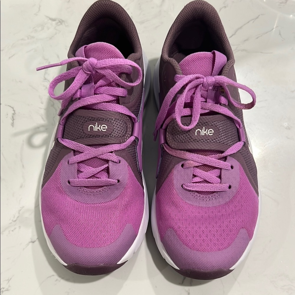 Nike Purple Athletic Shoes Sleek Design